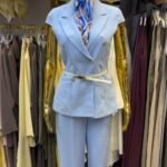 Costume sans manche